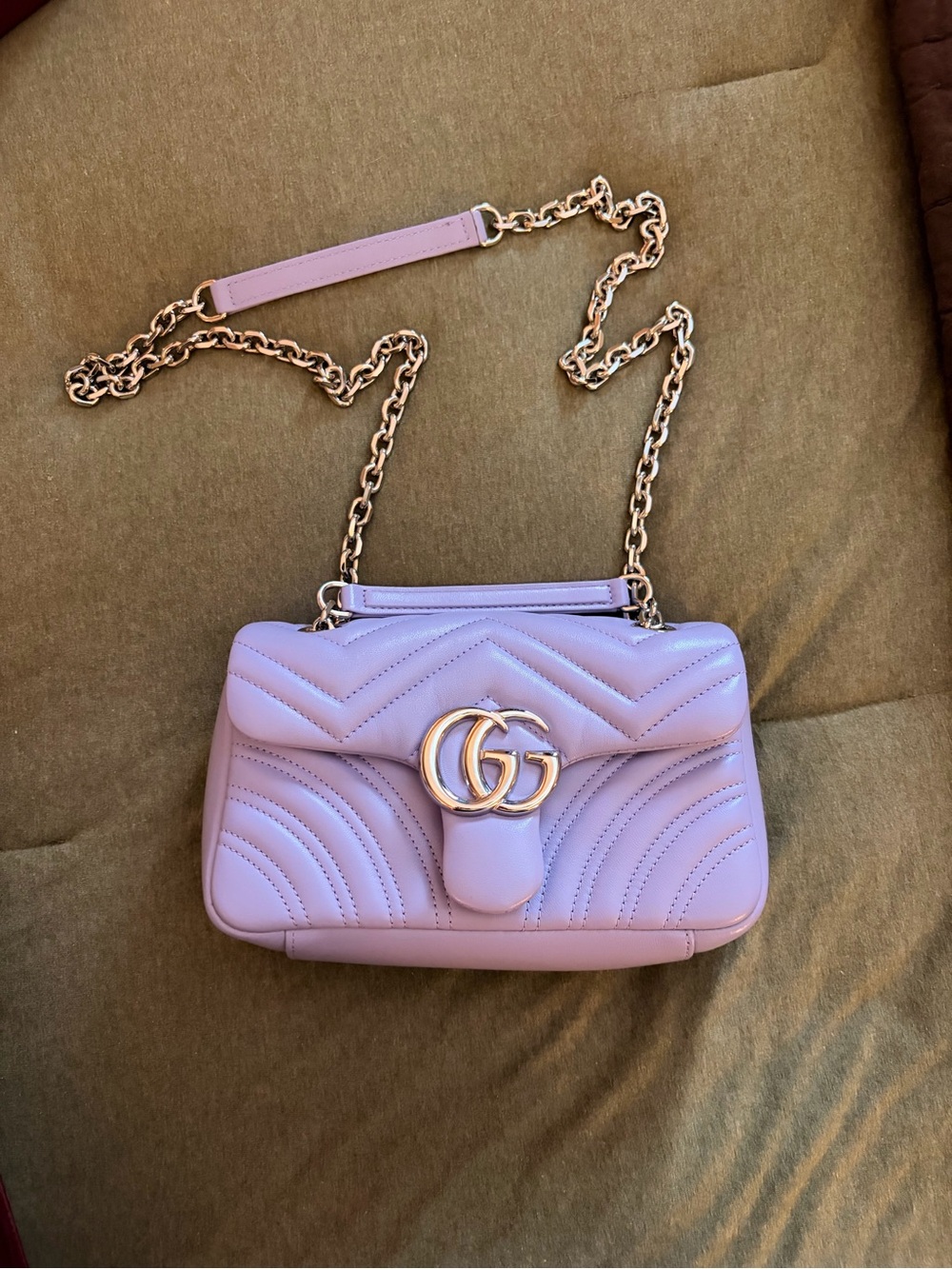 Gucci Lilac GG Marmont Matelassé Crossbody Bag with Gold Hardware